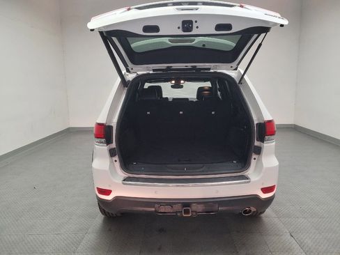 Used 2020 Jeep Grand Cherokee Limited w/ Trailer Tow Group IV image 29