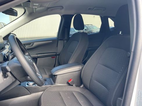 Used 2025 Ford Escape Active AWD/4WD image 21