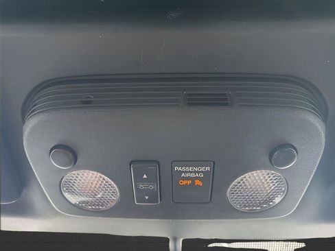 Used 2019 Ford Mustang Convertible image 24