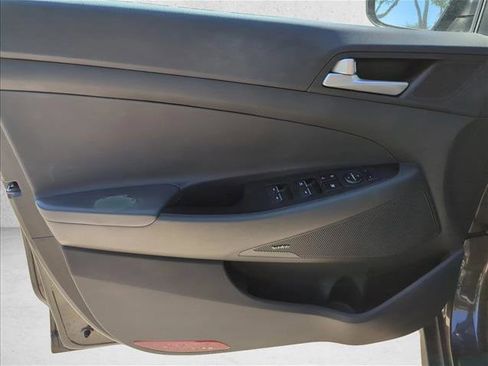 Used 2020 Hyundai Tucson Ultimate w/ Cargo Package image 7