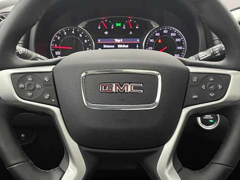 Used 2024 GMC Terrain SLT w/ Infotainment Package II AWD/4WD image 21