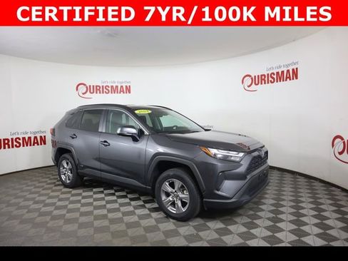 Used 2024 Toyota RAV4 LE AWD/4WD image 11