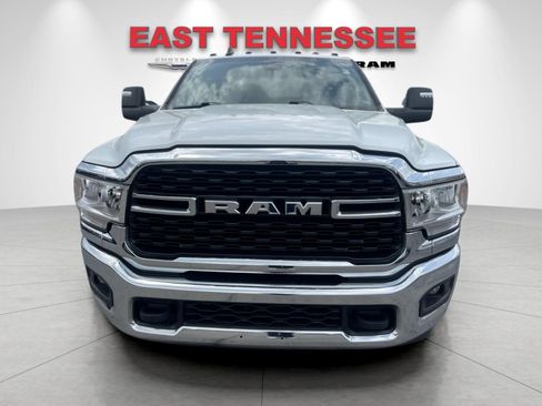 Used 2024 RAM 3500 Big Horn AWD/4WD image 9