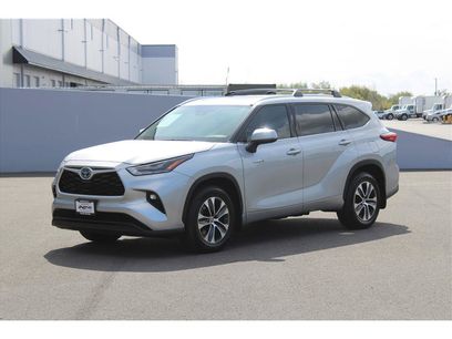 Used 2021 Toyota Highlander XLE