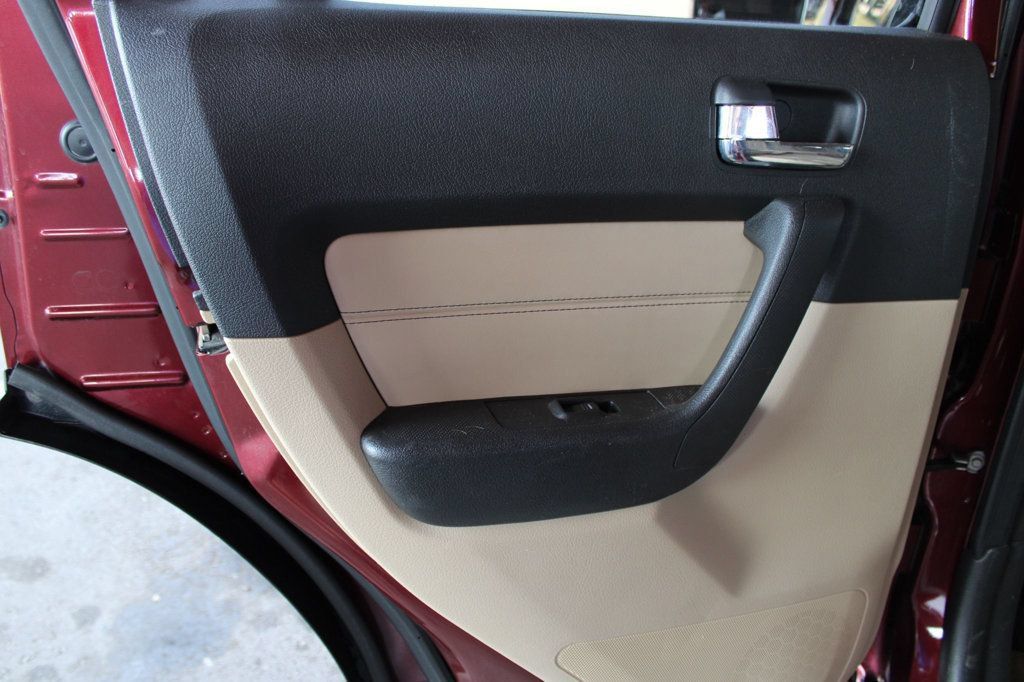 Used 2008 HUMMER H3 Alpha AWD/4WD image 13