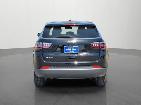 Used 2025 Jeep Compass Sport AWD/4WD image 5