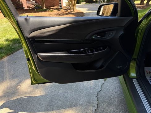 Used 2015 Chevrolet SS RWD image 47