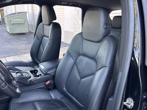 Used 2014 Porsche Cayenne AWD/4WD image 26