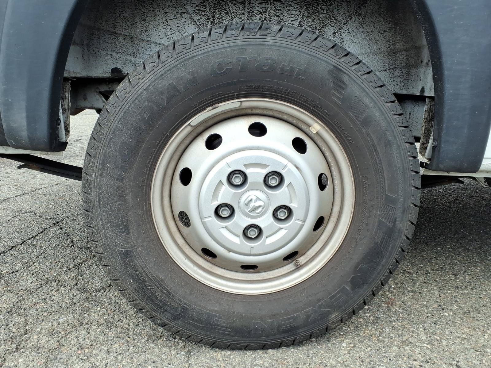 Used 2023 RAM ProMaster 2500 FWD image 7