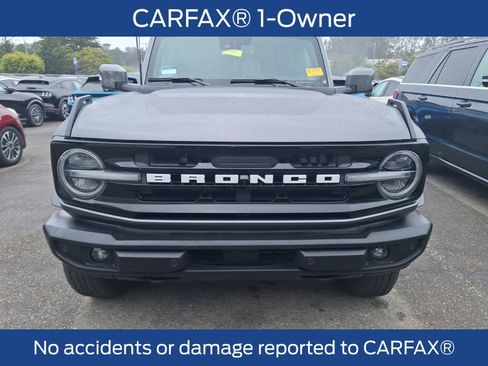 Used 2024 Ford Bronco Outer Banks AWD/4WD image 3
