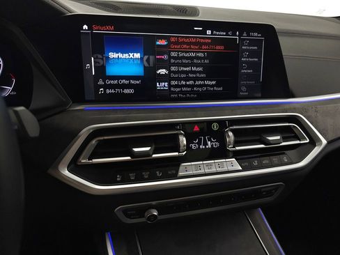 Used 2023 BMW X5 xDrive40i w/ M Sport Package image 26