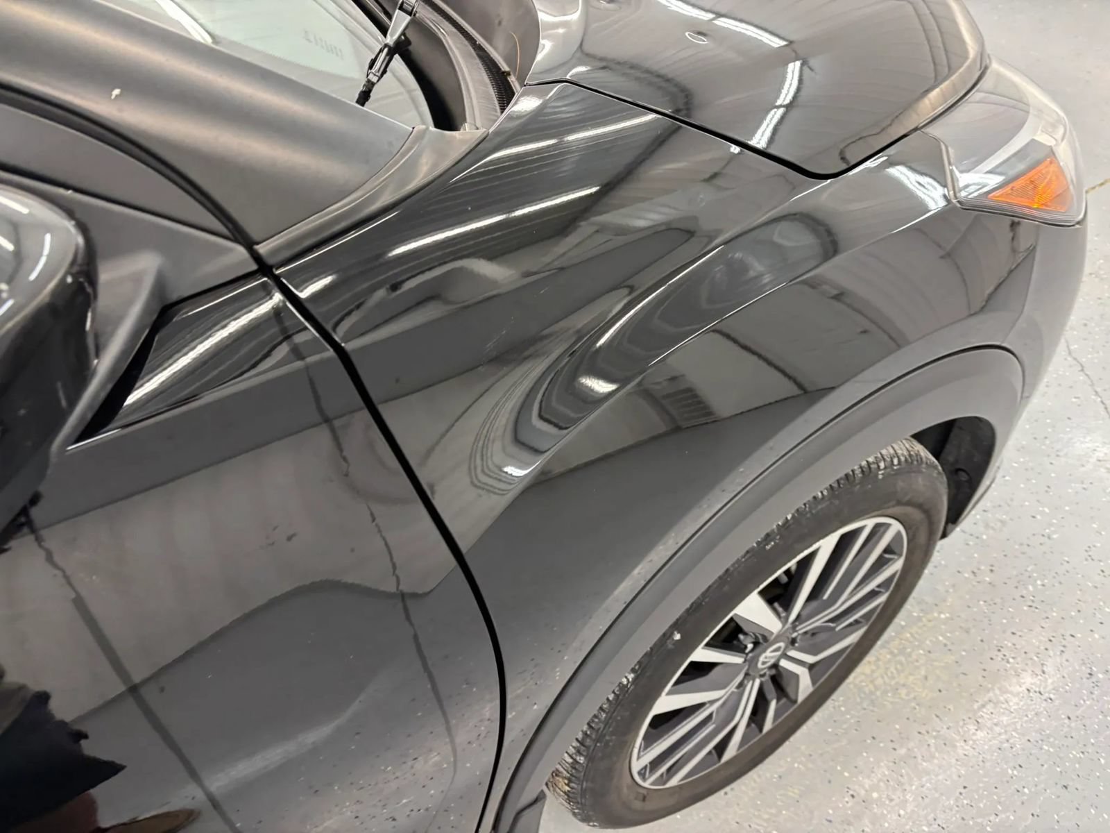 Used 2021 Nissan Kicks SV FWD image 25
