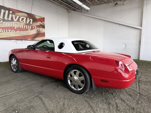 Used 2003 Ford Thunderbird Base image 14