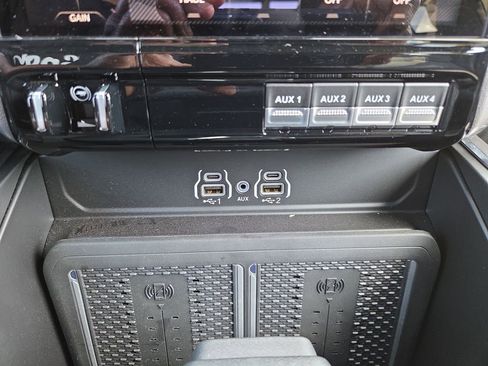 New 2026 RAM 2500 Laramie AWD/4WD image 35