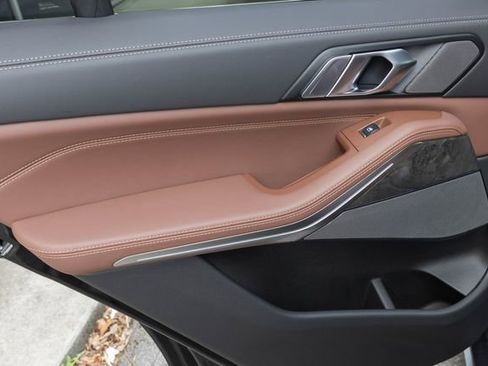 New 2026 BMW X5 xDrive50e image 16