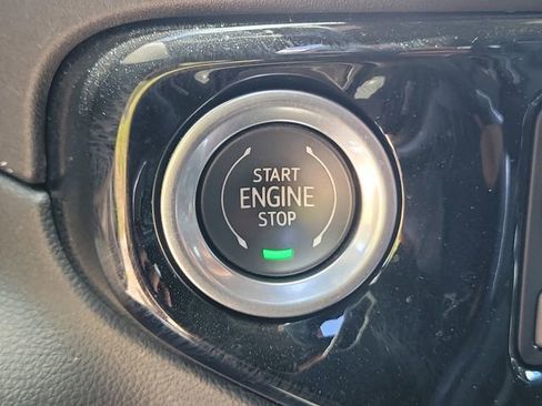 Certified 2022 Chevrolet Silverado 1500 LT AWD/4WD image 29