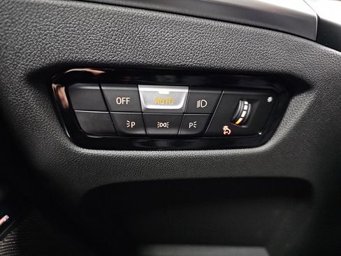 New 2026 BMW 330i Sedan w/ M Sport Package image 27