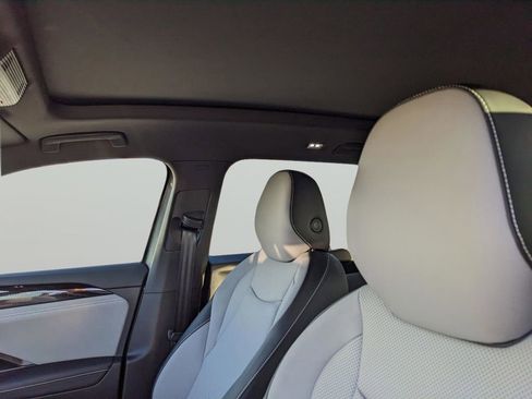 New 2026 Volkswagen Tiguan SE R-Line AWD/4WD image 21