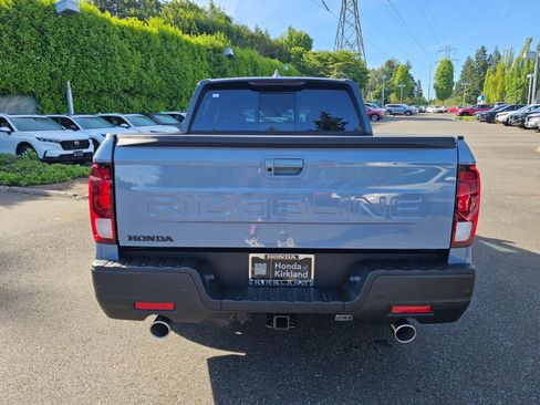 New 2026 Honda Ridgeline Black Edition image 7