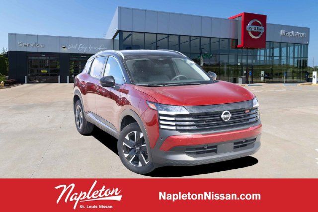 Used 2025 Nissan Kicks SR FWD image 1