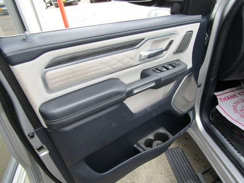 Used 2023 RAM 1500 Limited AWD/4WD image 28