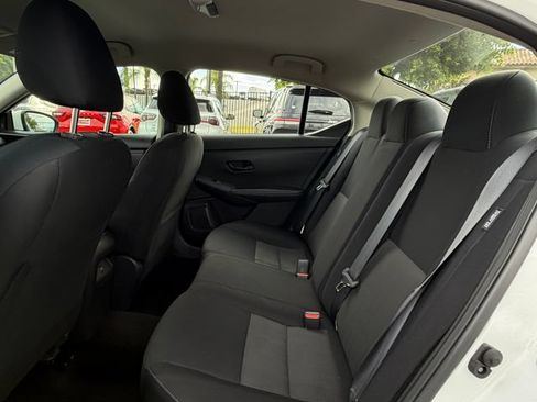 Certified 2024 Nissan Sentra SV FWD image 31