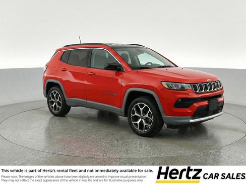 Used 2025 Jeep Compass Limited AWD/4WD image 1