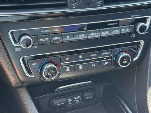 Used 2019 Kia Optima S w/ S Panoramic Sunroof Package FWD image 29