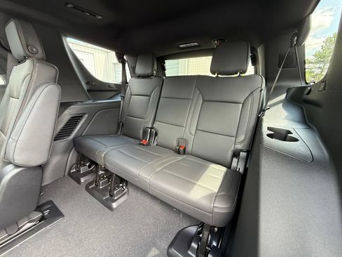 New 2026 Chevrolet Tahoe High Country AWD/4WD image 27