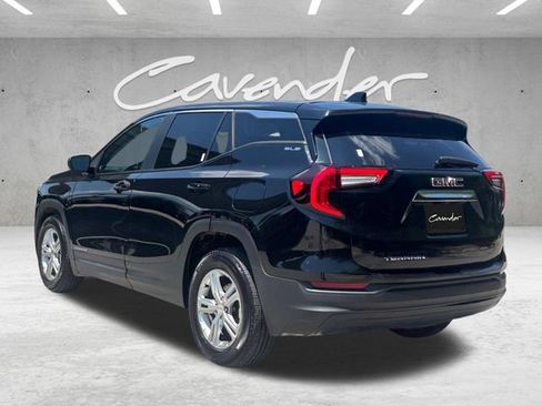 Used 2024 GMC Terrain SLE FWD image 17