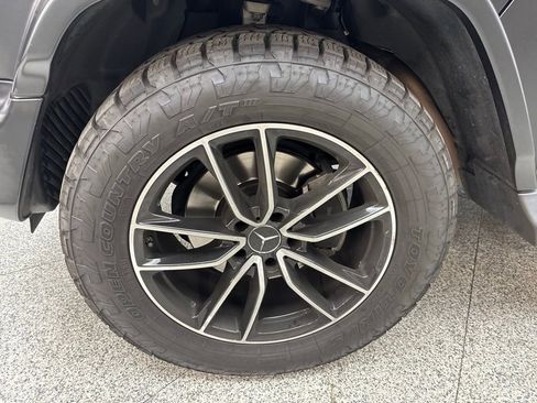 Used 2021 Mercedes-Benz G 550 G 550 image 24