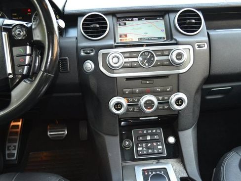Used 2016 Land Rover LR4 HSE AWD/4WD image 21
