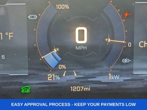Used 2026 Chevrolet Equinox EV LT FWD image 39