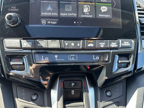 Used 2024 Honda Odyssey EX-L image 19