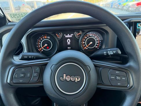 New 2026 Jeep Gladiator Sport AWD/4WD image 21