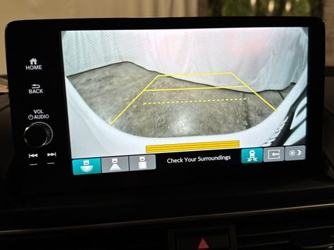 Used 2025 Honda Pilot EX-L image 22