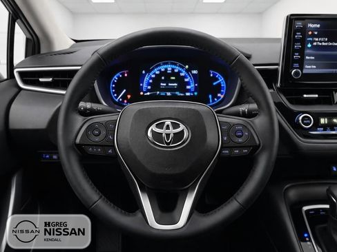 Used 2022 Toyota Corolla XLE image 16