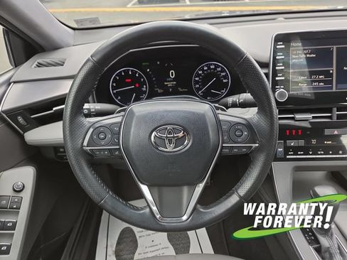 Used 2019 Toyota Avalon XSE w/ All Weather Liner Package FWD image 9