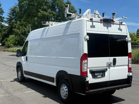 Used 2023 RAM ProMaster 2500 FWD image 4