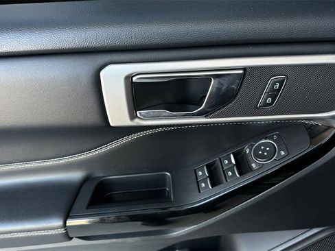 Used 2022 Ford Explorer ST w/ ST Street Pack image 13