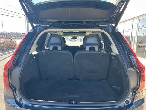 Certified 2025 Volvo XC90 B6 Plus image 11