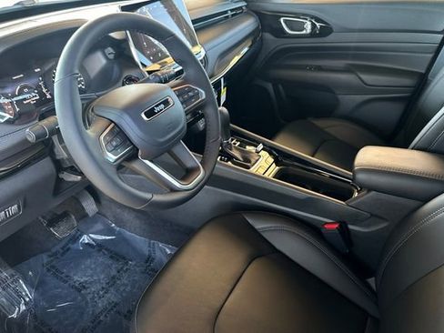 New 2026 Jeep Compass Limited AWD/4WD image 9