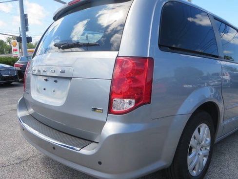 Used 2016 Dodge Grand Caravan SE w/ Quick Order Package 29E SE FWD image 36