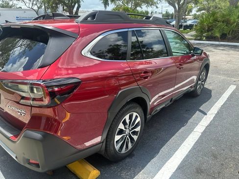Used 2024 Subaru Outback Limited XT AWD/4WD image 4