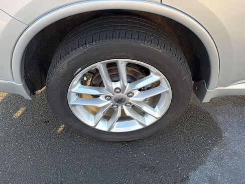 Used 2023 Dodge Durango GT AWD/4WD image 39