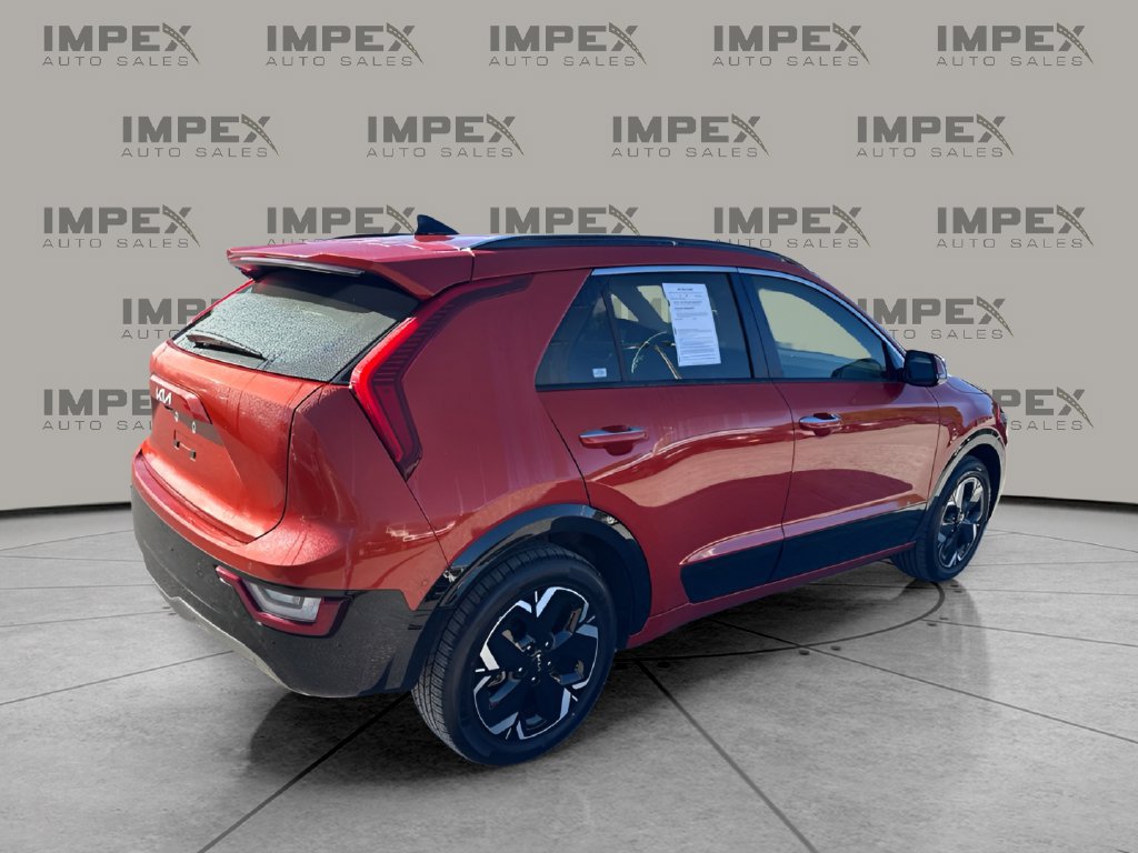 Used 2023 Kia Niro Wave FWD image 5