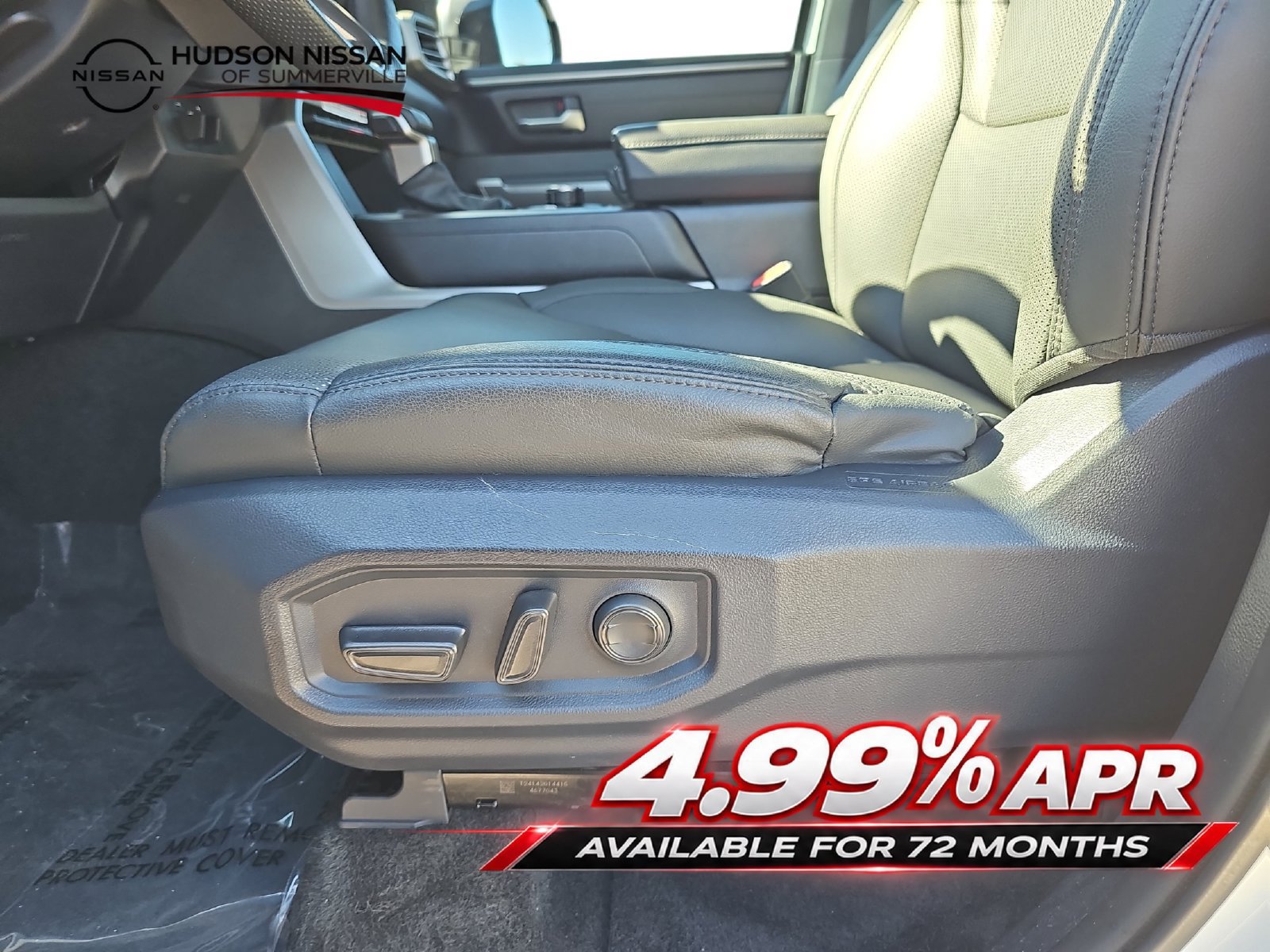 Used 2025 Toyota Tundra SR5 w/ SR5 Premium Package AWD/4WD image 28