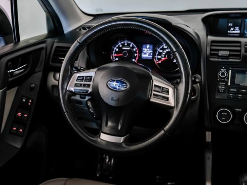Used 2015 Subaru Forester 2.5i Touring AWD/4WD image 16
