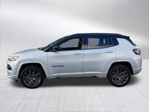Used 2025 Jeep Compass Limited w/ High Altitude Package AWD/4WD image 4