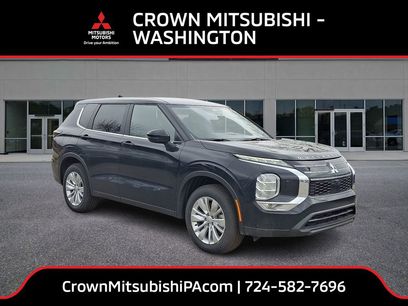 New 2026 Mitsubishi Outlander ES